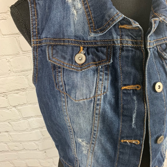 Cest voi distressed denim vest - Picture 2 of 6
